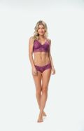 Lingerie de renda da Malwee.