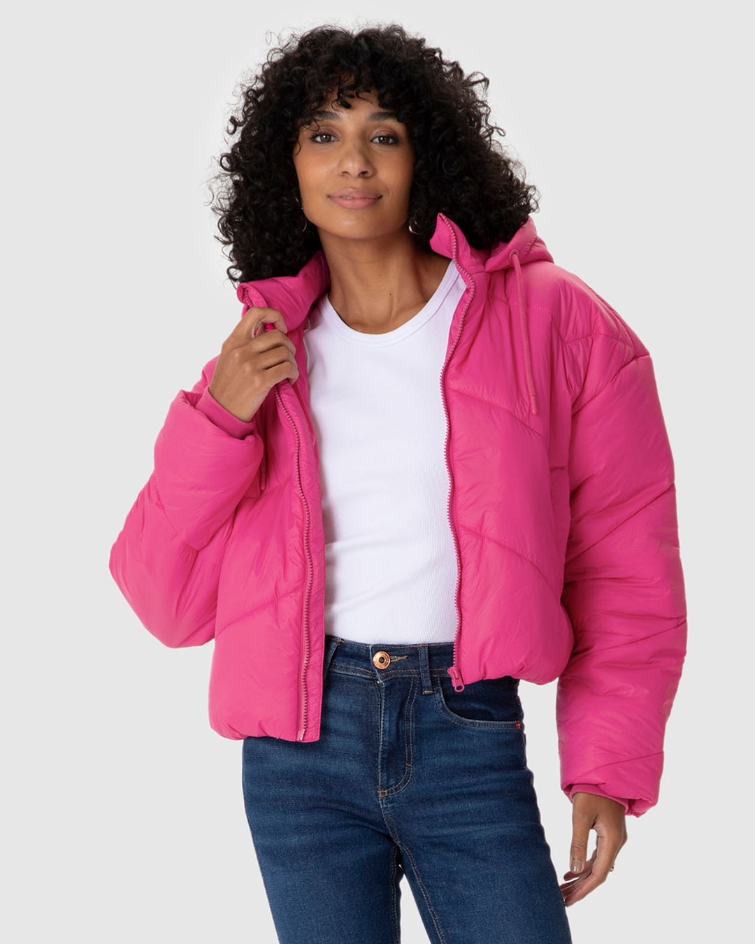 Jaqueta Feminina Puffer Cropped com Capuz em Nylon