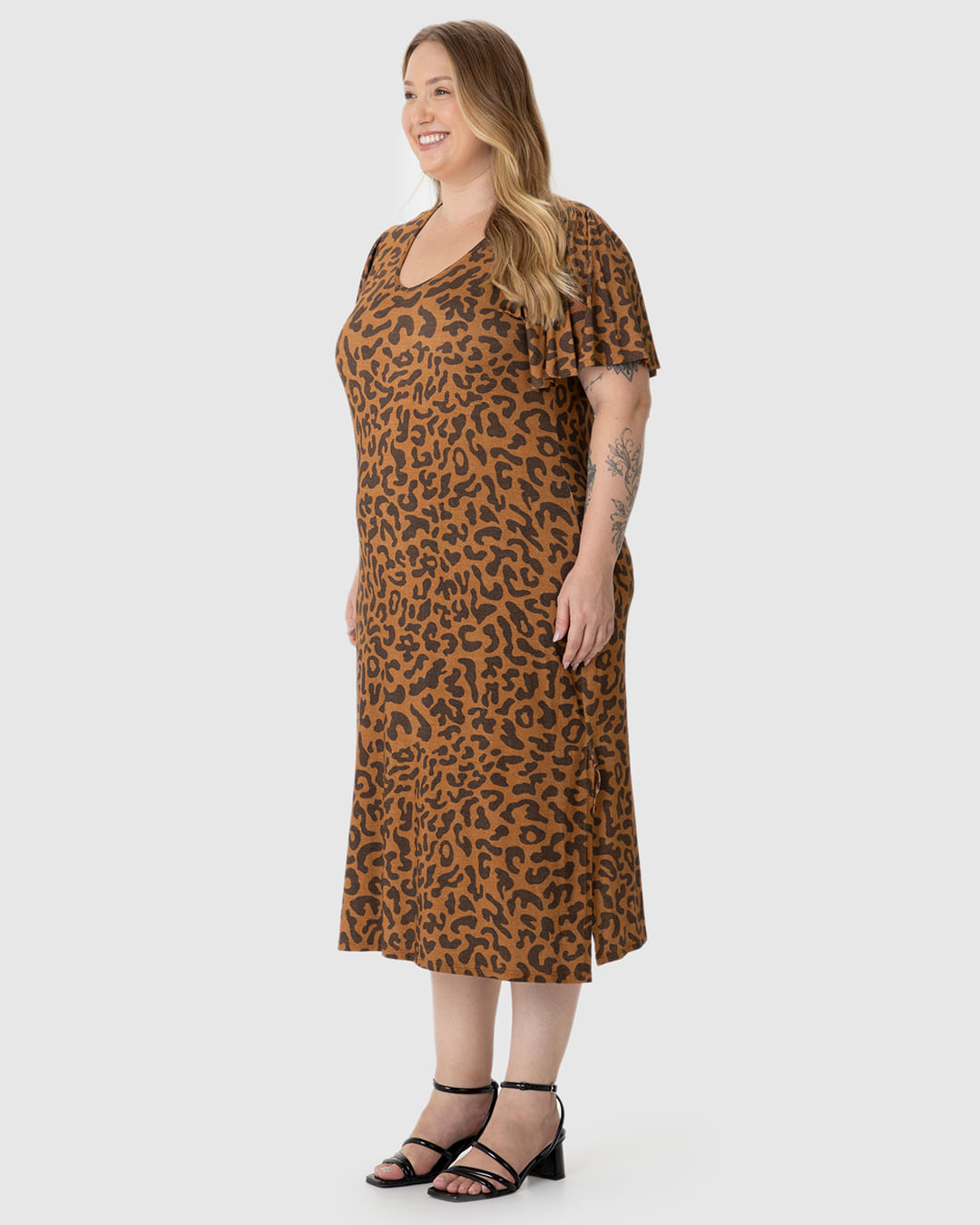 Vestido Midi Feminino Plus Size Fenda Lateral Em Malha Viscolinho Stretch - Imagem 12
