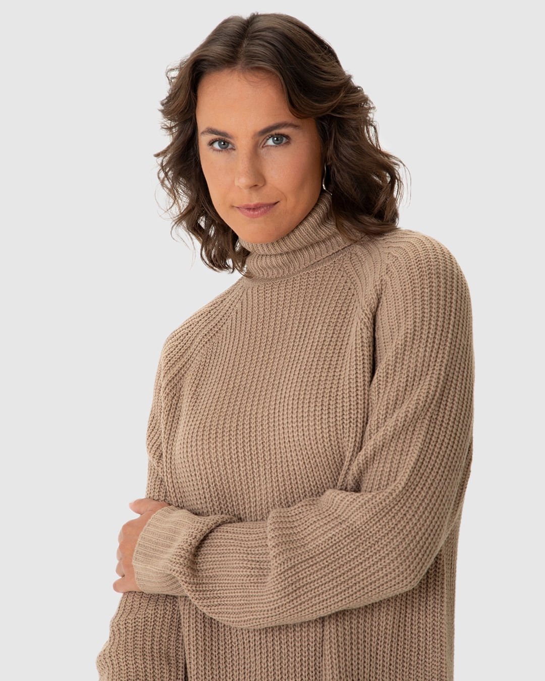 Blusão Feminino Gola Alta Fenda Lateral Em Tricô - Imagem 18