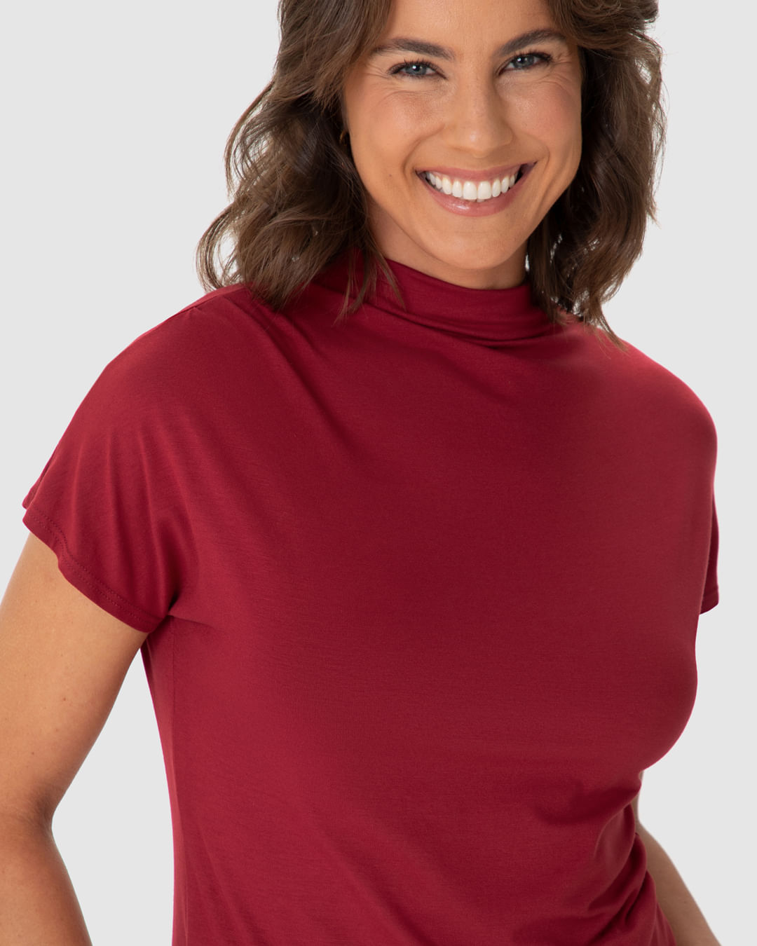 Blusa Feminina Gola Alta Detalhe Pregas No Ombro Em Viscose Stretch - Imagem 23