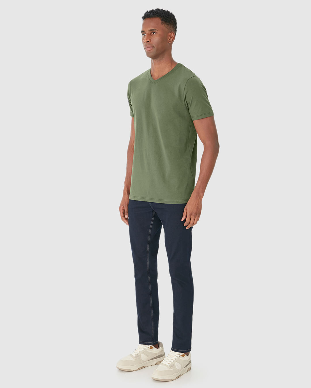 Camiseta Básica Masculina Gola V Em Algodão - Imagem 7