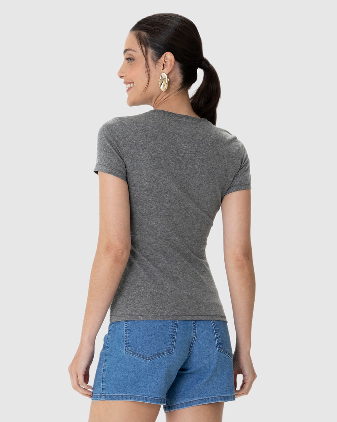 Blusa Básica Feminina Decote Redondo Em Algodão - Imagem 5