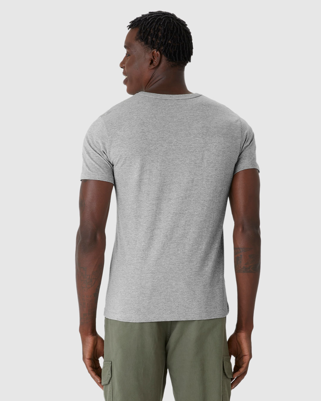 Camiseta Básica Masculina Gola V Em Algodão - Imagem 25