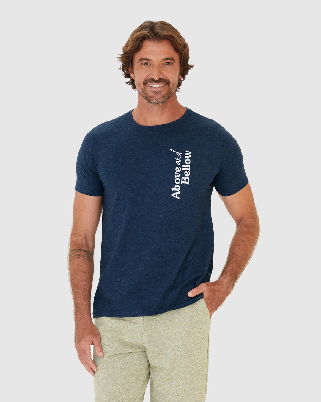 Camiseta Masculina Estampa Frontal Em Malha Algodão