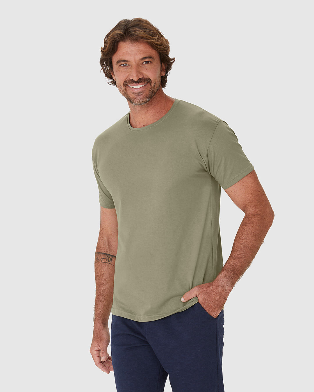 Camiseta Básica Masculina Decote Redondo Manga Curta Em Algodão Pima - Imagem 16