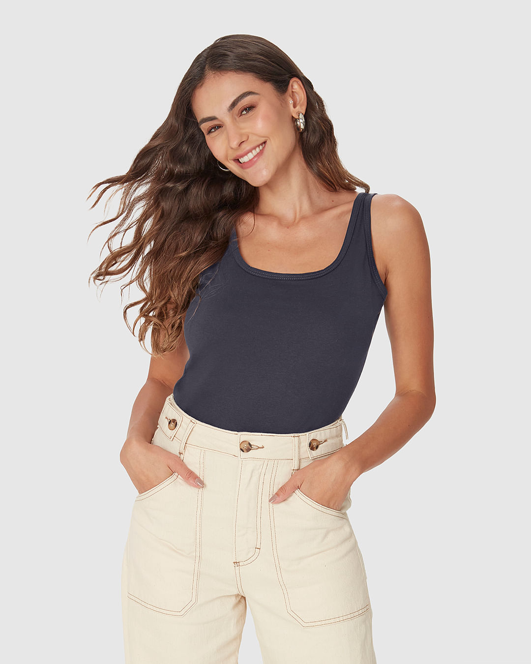 Regata Básica Feminina Decote U Em Malha Algodão Pima - Imagem 16