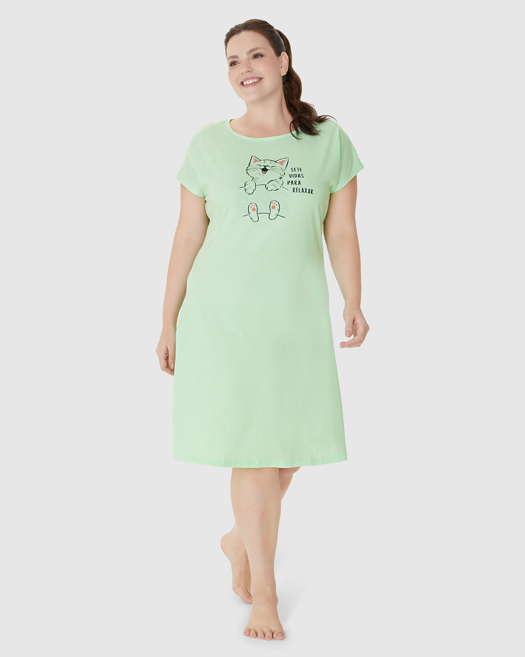 Camisola Feminina Plus Size Estampa Frontal Em Algodão - Imagem 11