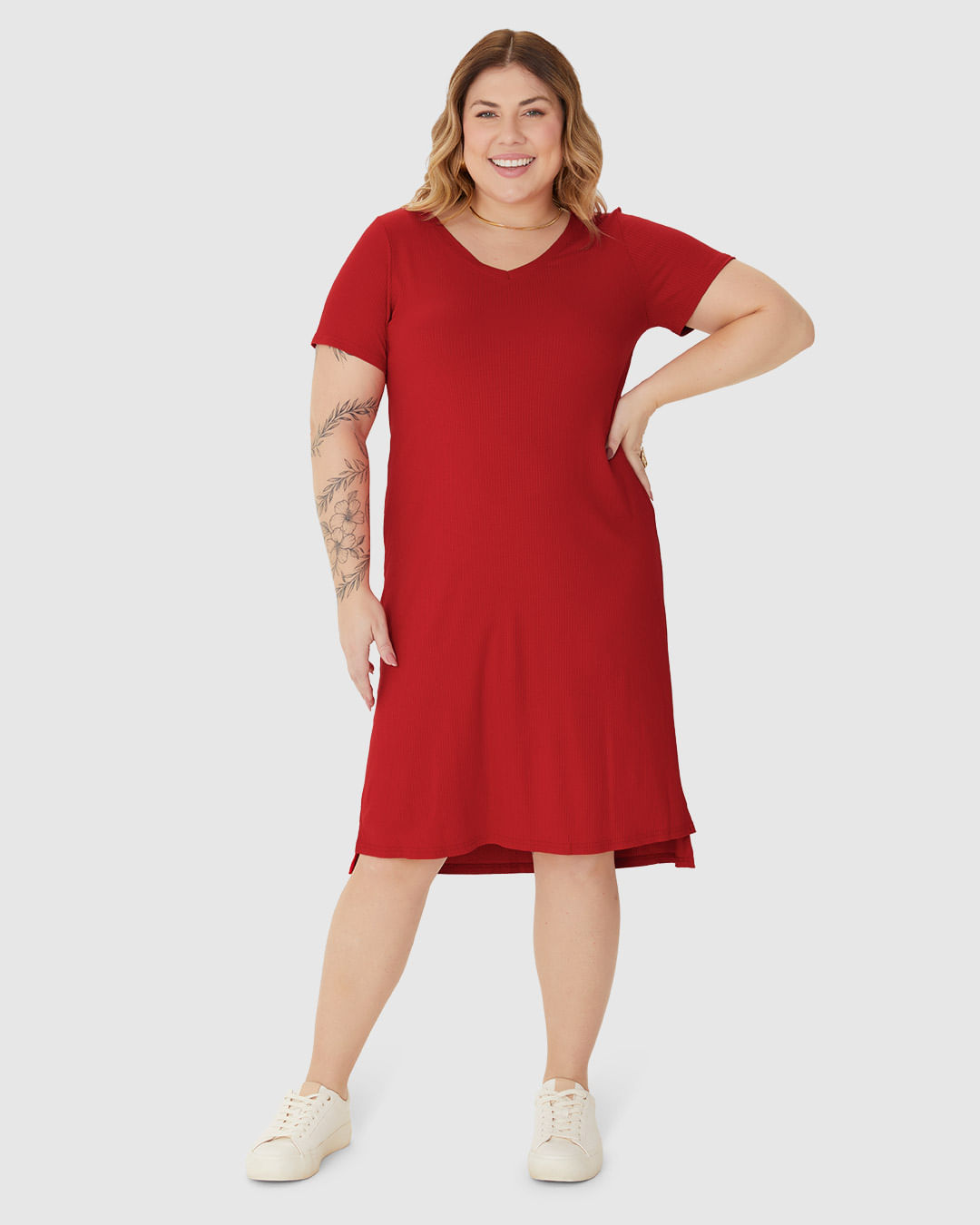 Vestido Feminino Plus Size Decote V Fenda Lateral Em Malha Viscose Canelada