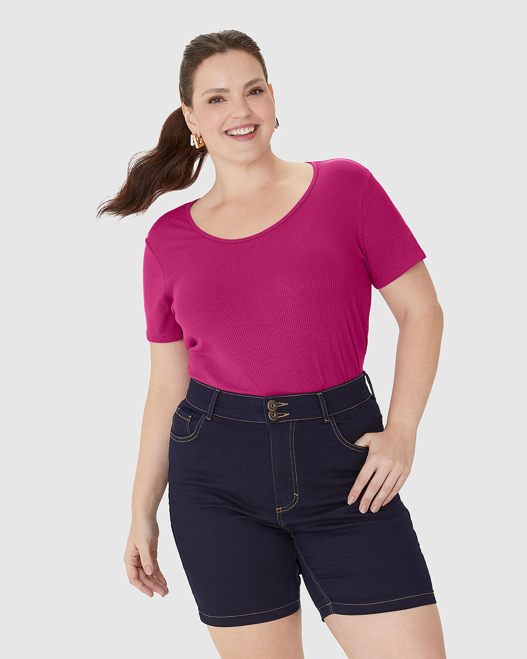 Blusa Feminina Plus Size Decote Redondo em Malha Viscose Canelada