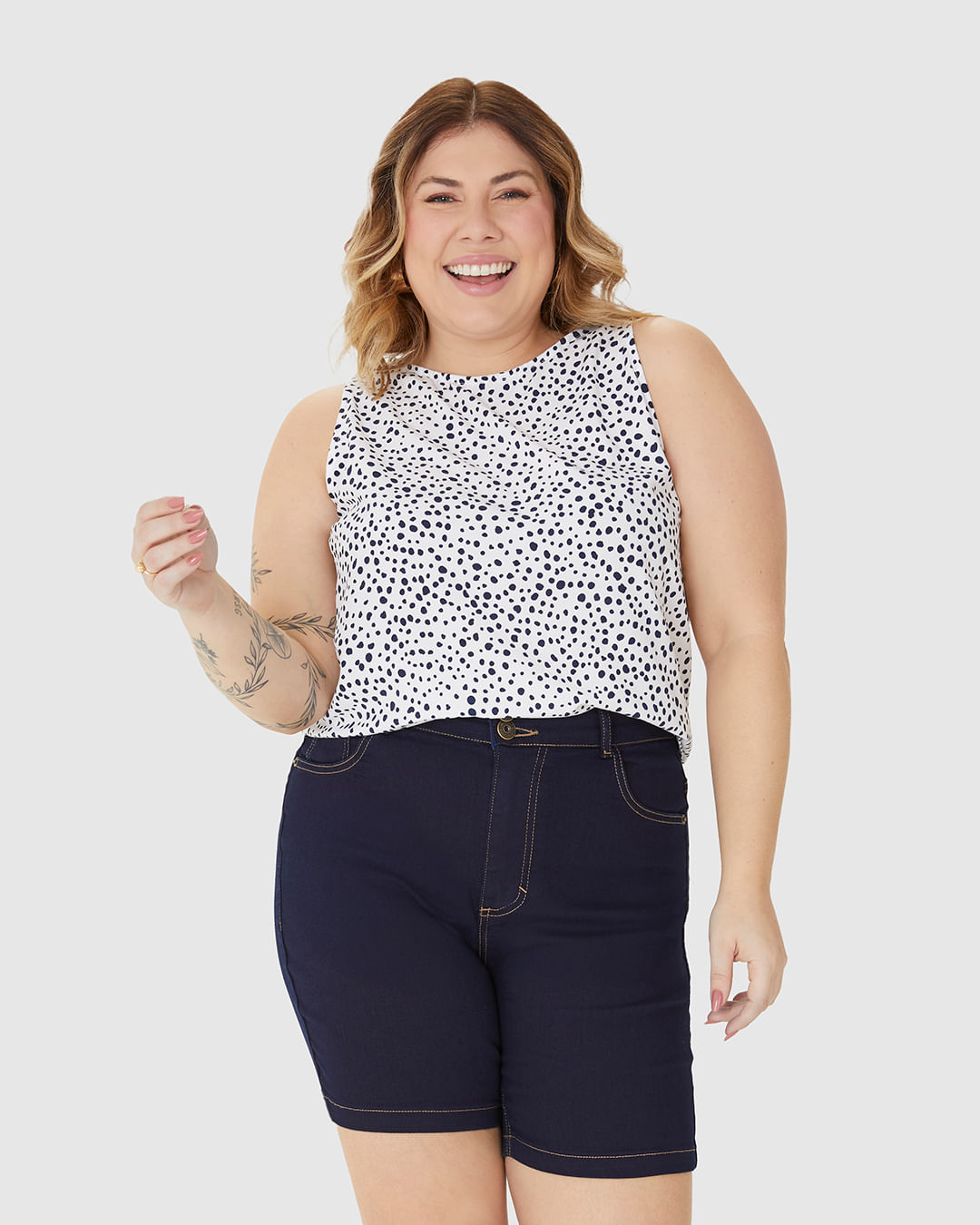 Regata Cropped Feminina Plus Size Estampada Em Viscose - Imagem 6