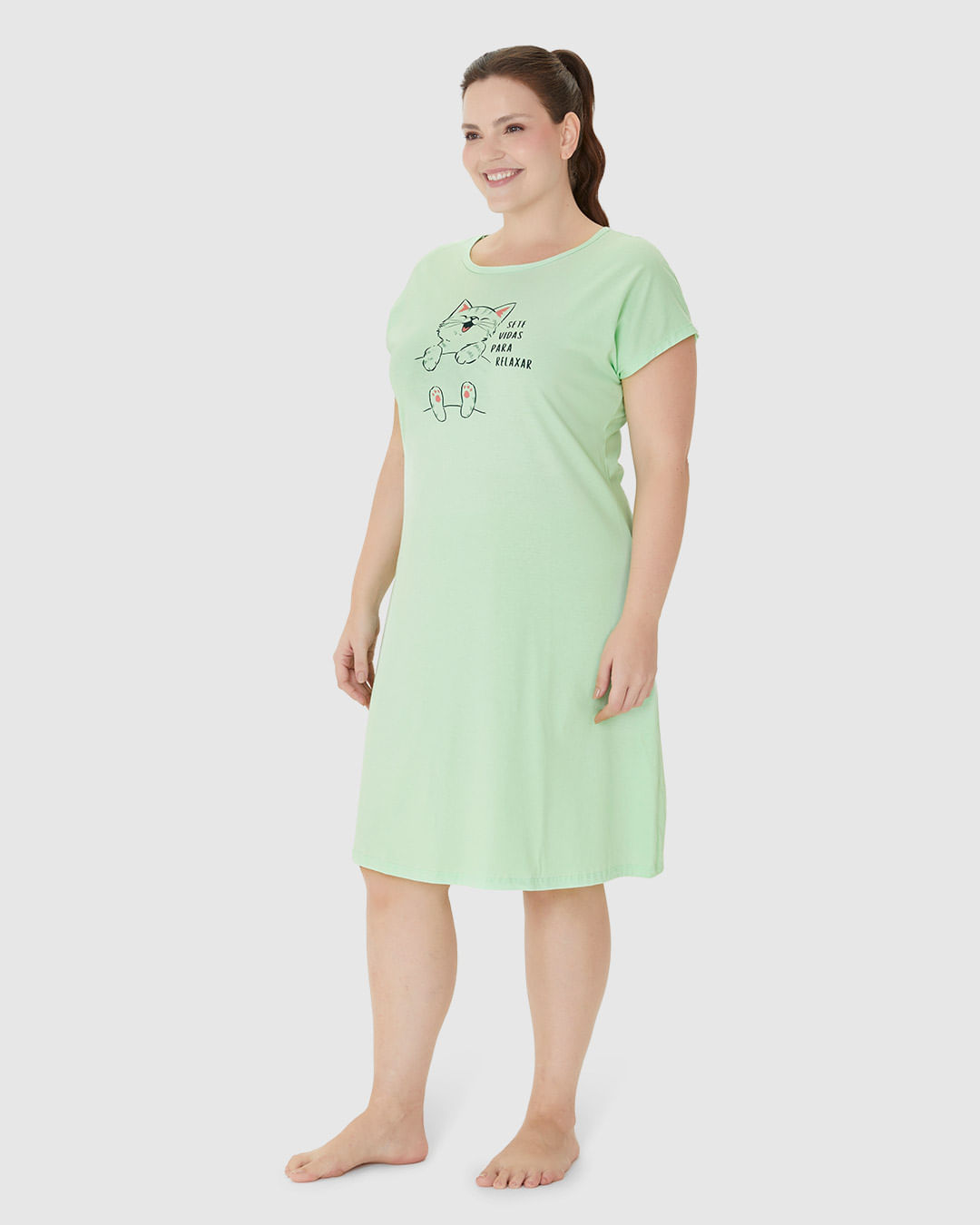 Camisola Feminina Plus Size Estampa Frontal Em Algodão - Imagem 2