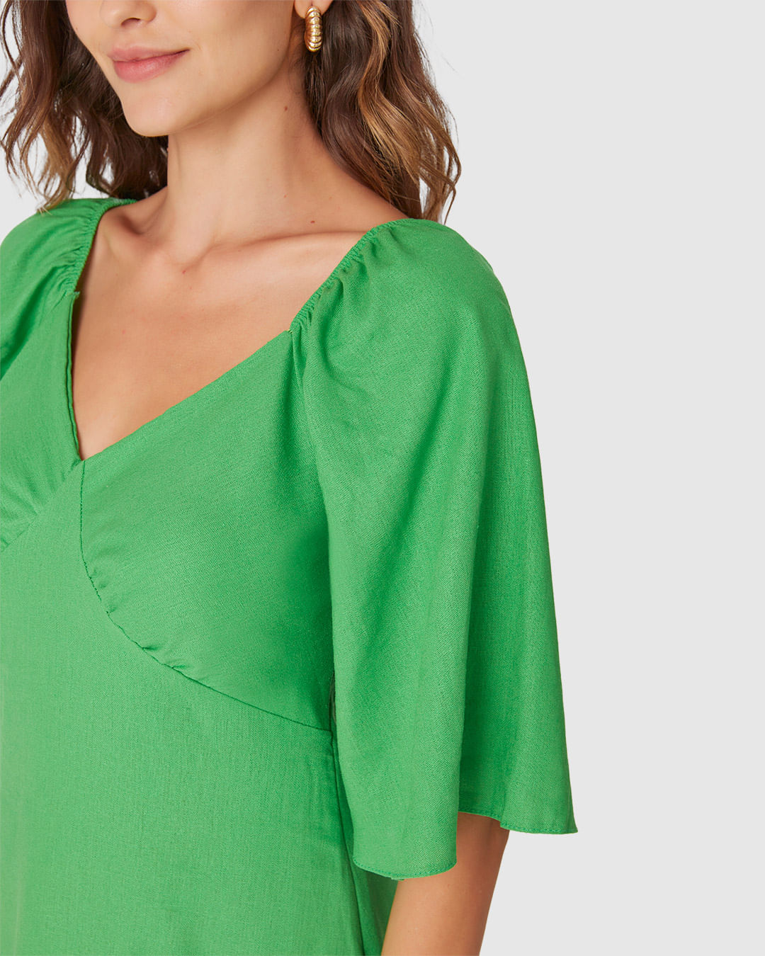 Vestido Feminino Evasê Decote V Manga Curta Em Viscolinho - Imagem 8