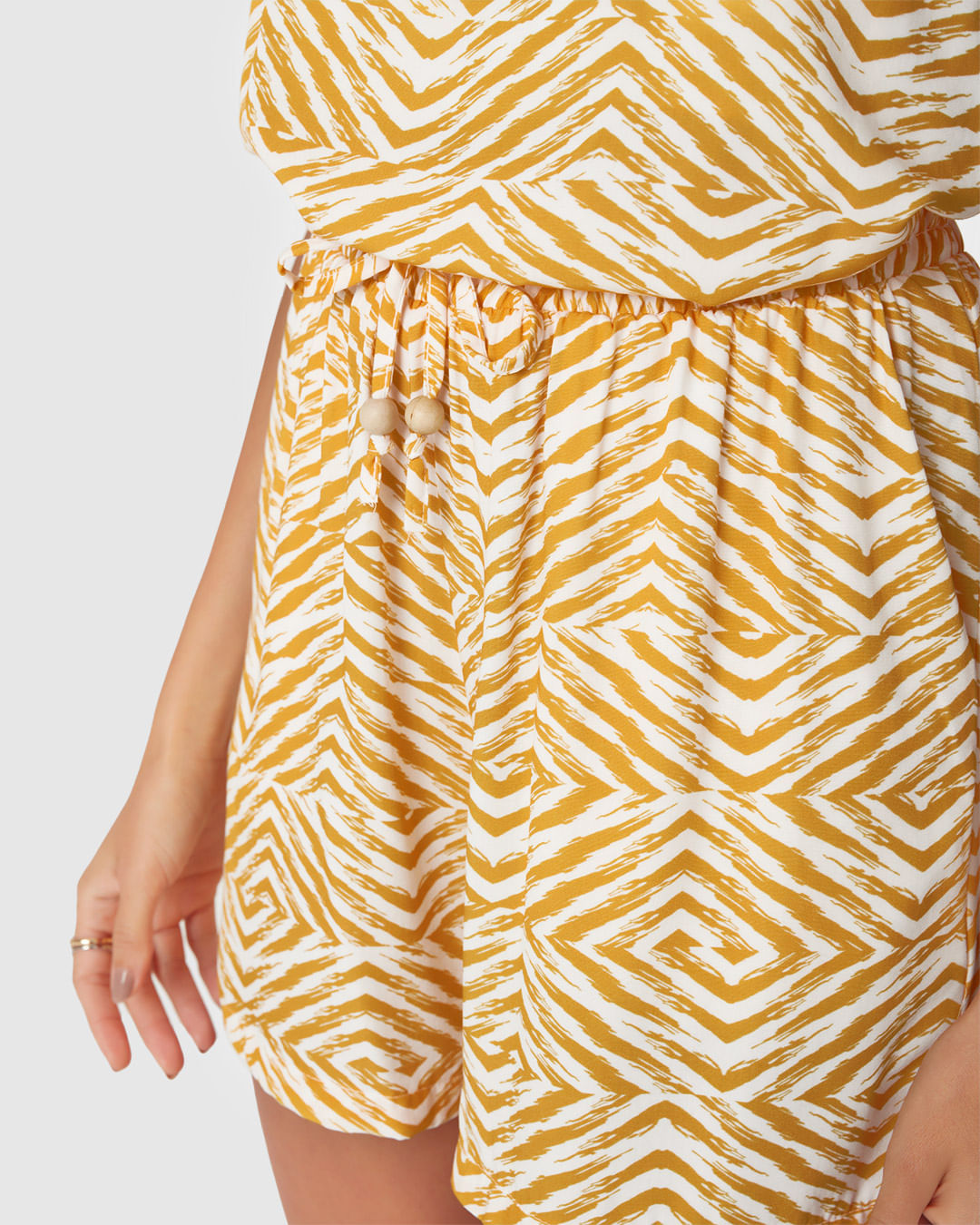 Shorts Clochard Feminino Cordão Frontal Em Viscose - Imagem 18