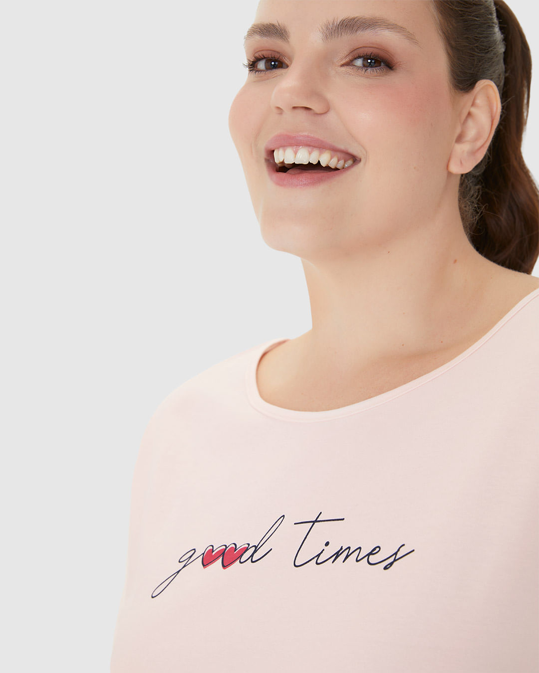 Pijama Feminino Plus Size Blusa Manga Curta E Shorts Em Algodão - Imagem 3