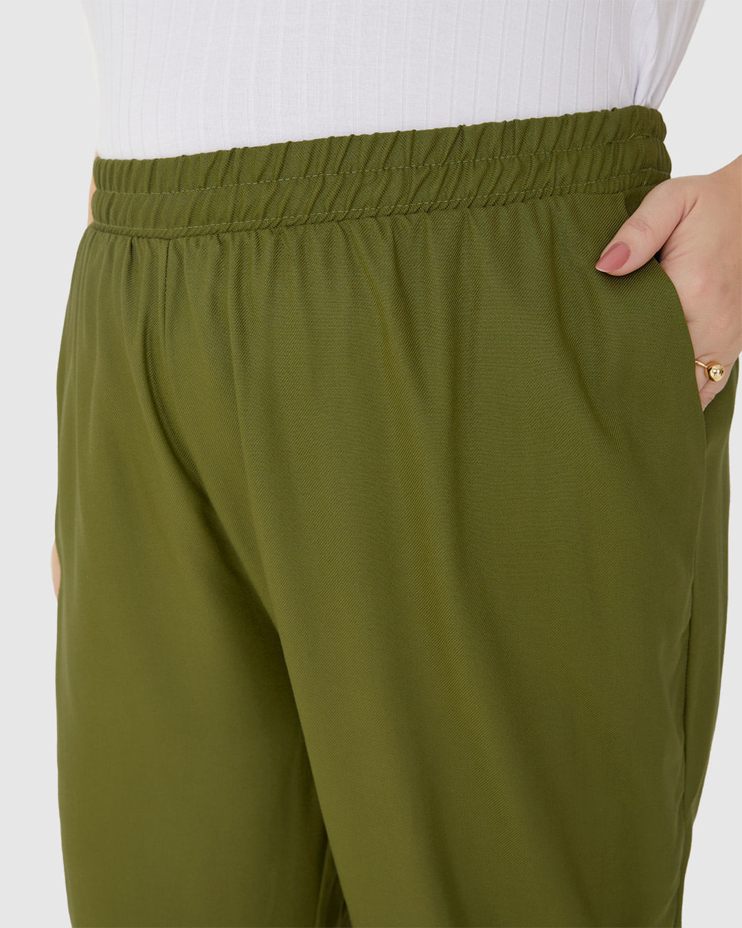Calça Feminina Plus Size Jogger Bolso Faca Em Viscose Sarjada - Imagem 13