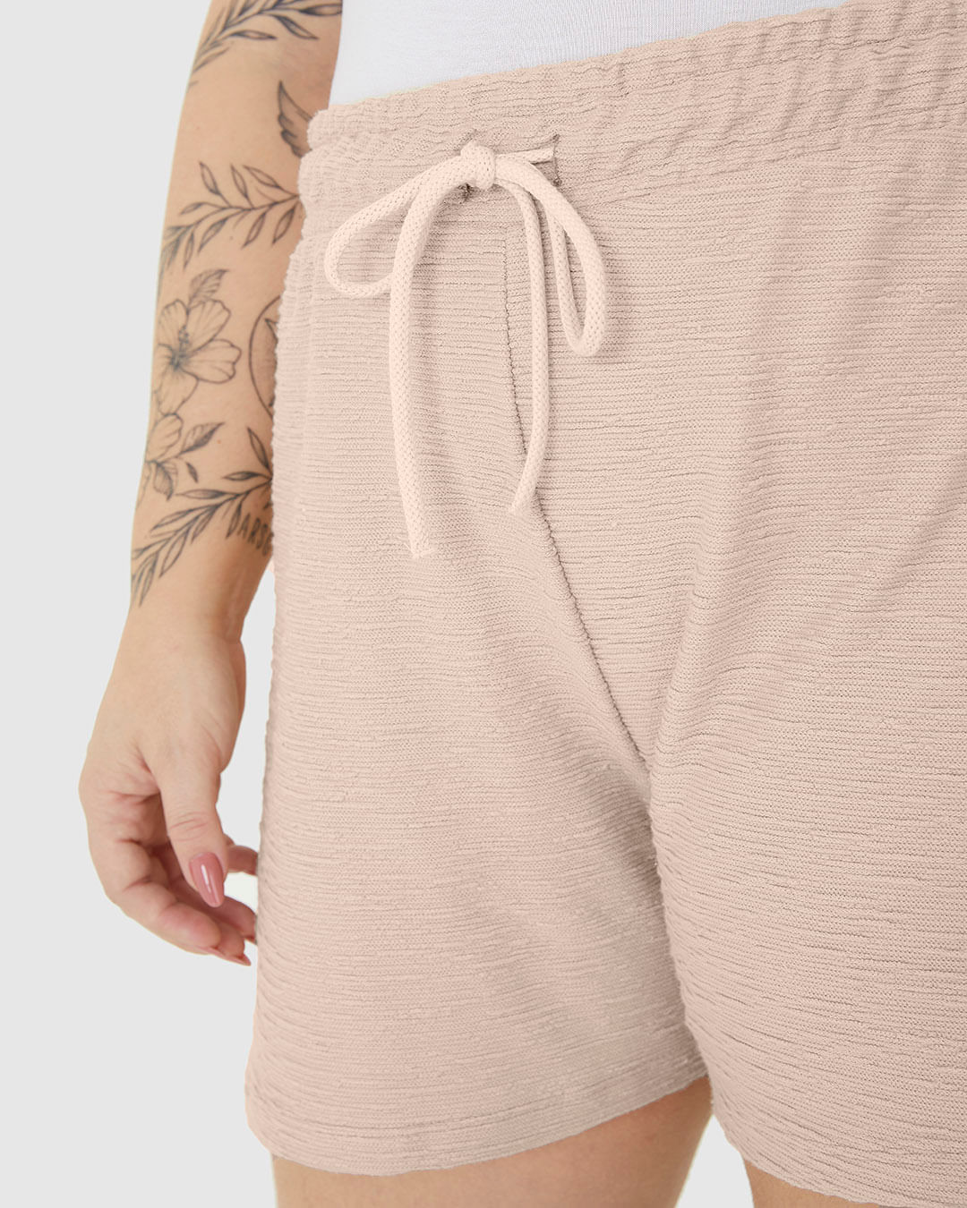 Shorts Feminino Plus Size Cadarço Frontal Em Moletom Texturizado - Imagem 3