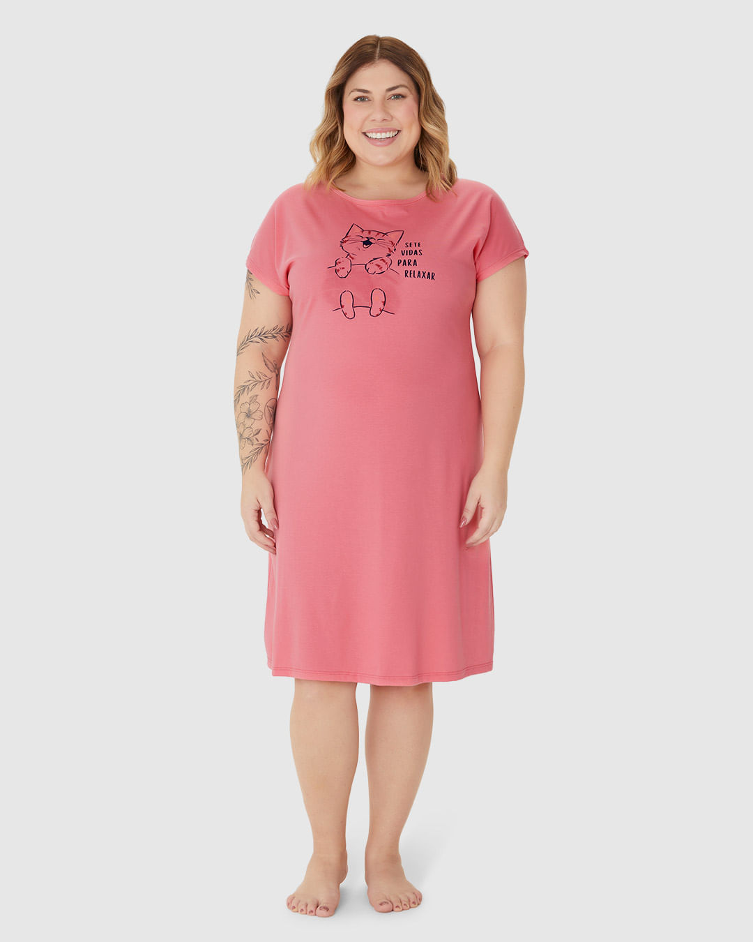 Camisola Feminina Plus Size Estampa Frontal Em Algodão - Imagem 4