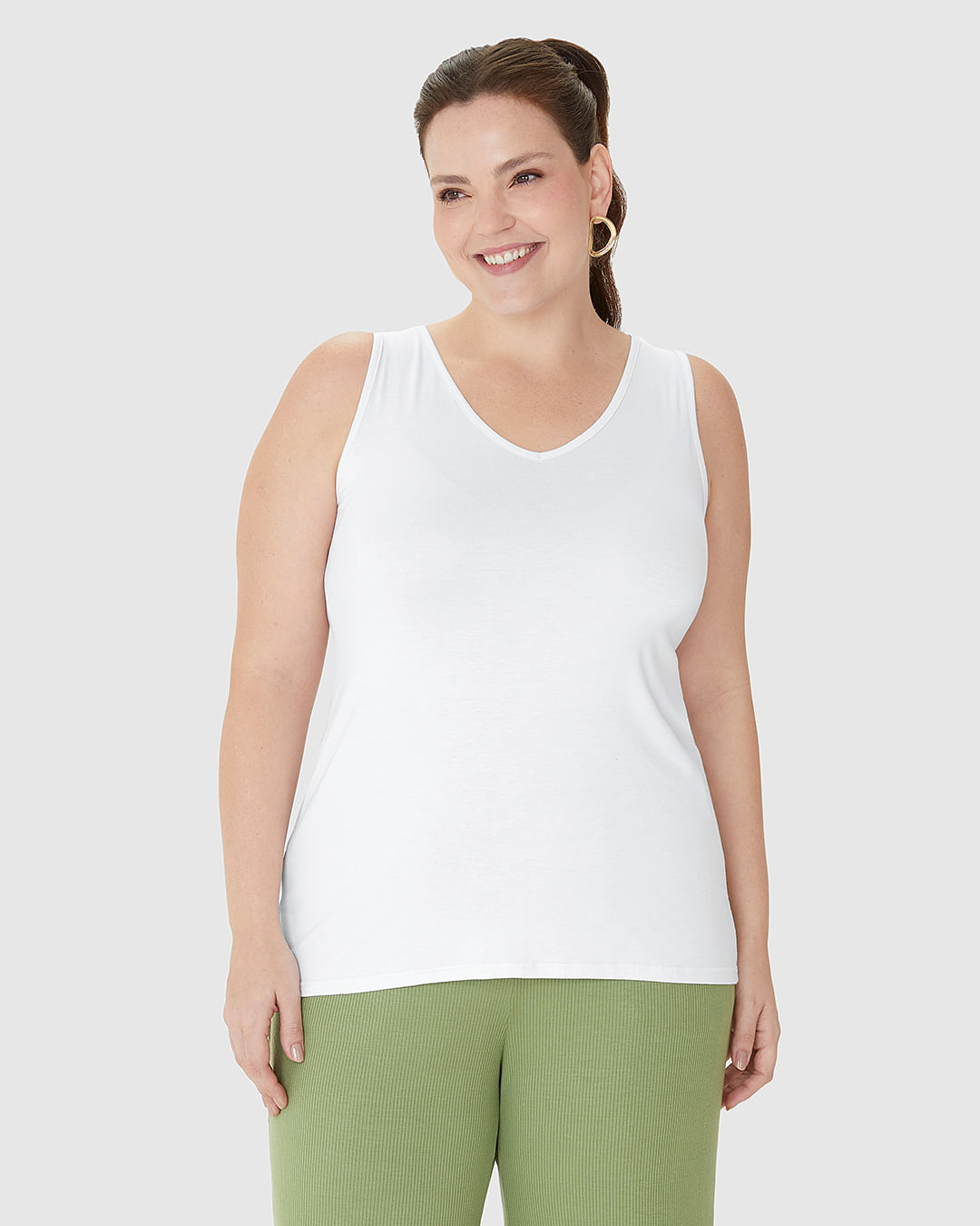Regata Feminina Plus Size Decote V Alça Larga Em Viscose Stretch - Imagem 9