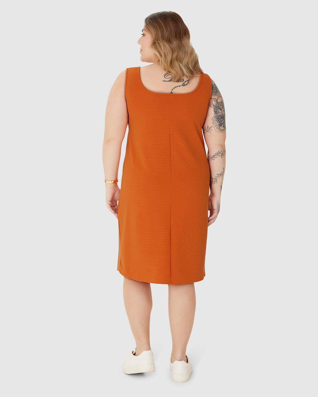 Vestido Feminino Plus Size Decote U Sem Manga Em Malha Canelada Gorgurinho - Imagem 5