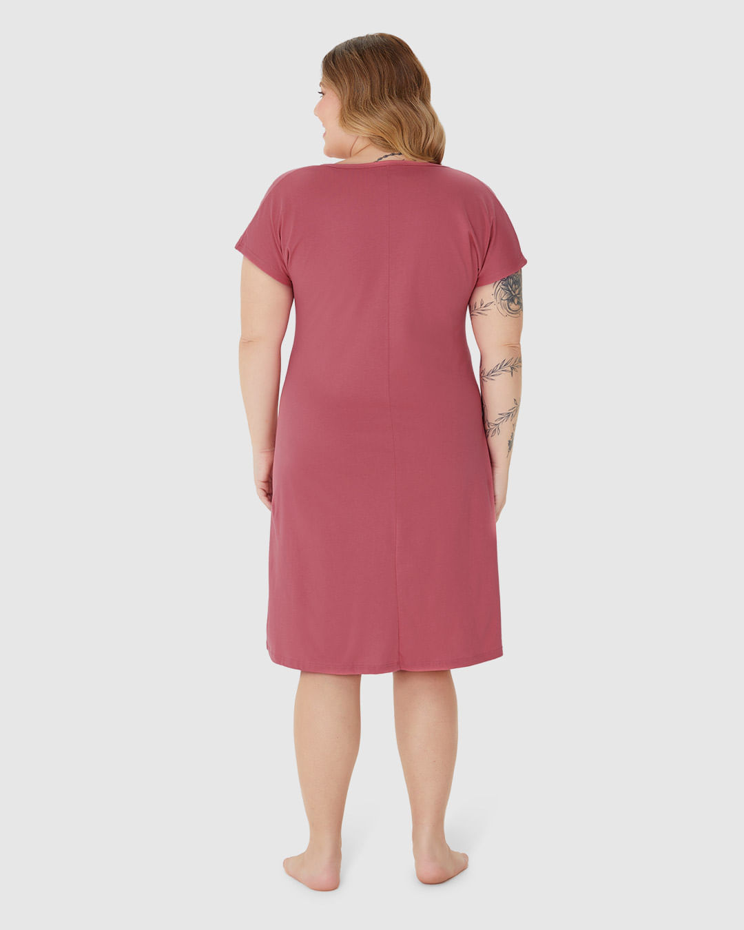 Camisola Feminina Plus Size Estampa Frontal Em Algodão - Imagem 25