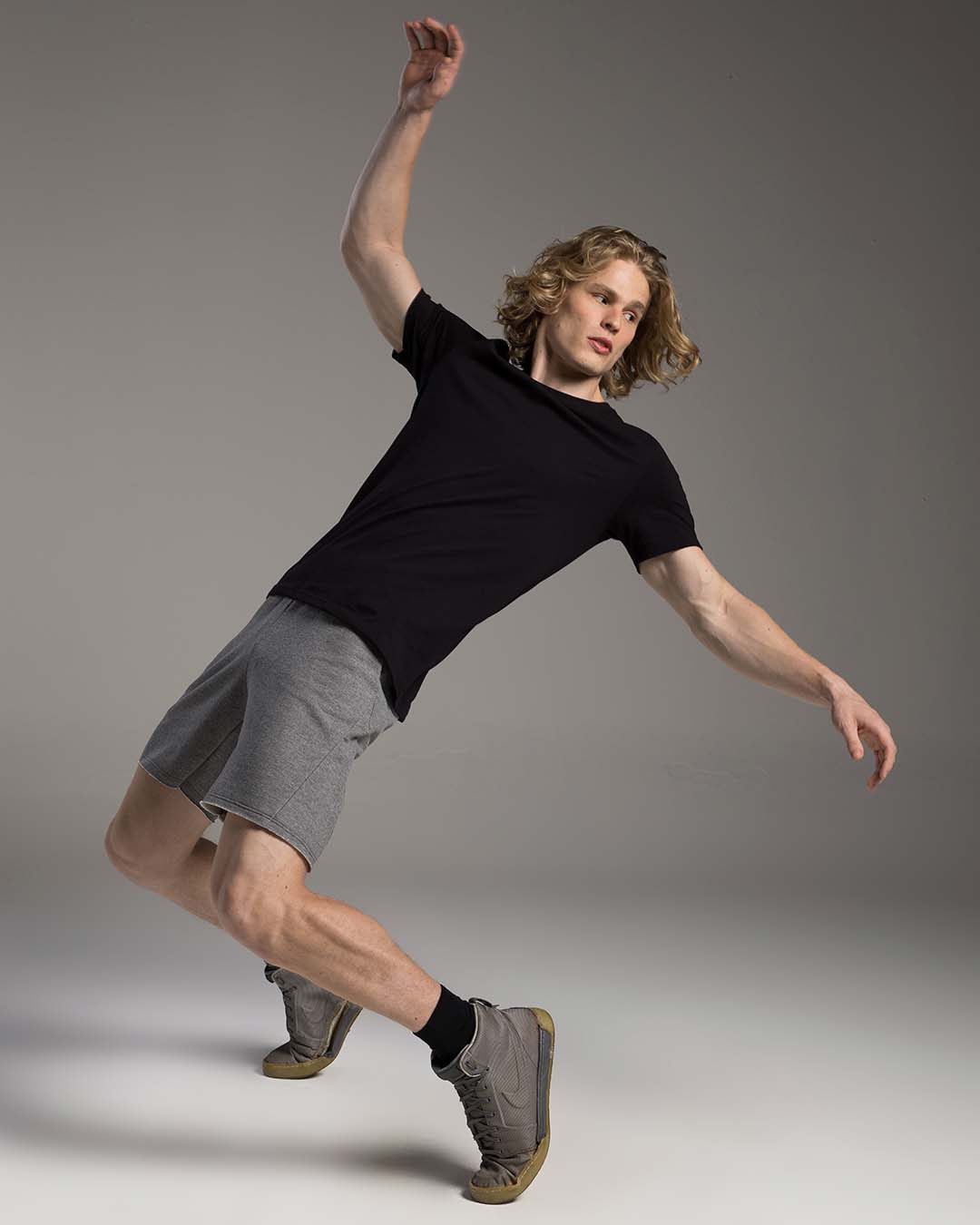 Camiseta Masculina Gola Redonda Tecnológica Anti Odor Em Algodão - BASICAMENTE - Imagem 7