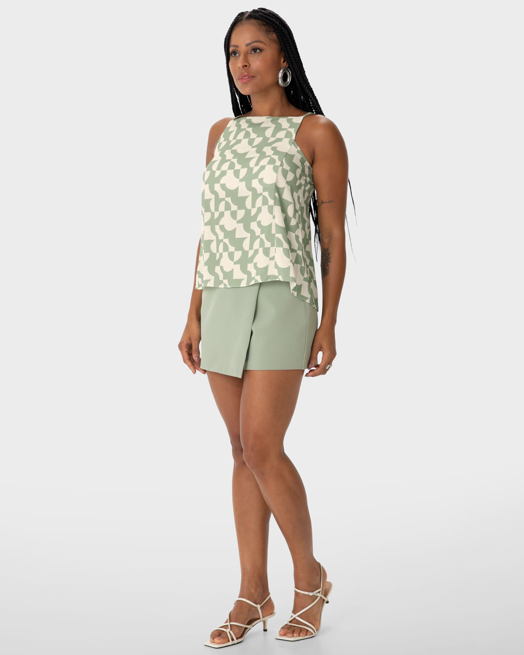 Blusa Ampla Feminina Estampa Geométrica Decote Reto em Viscose - ENFIM