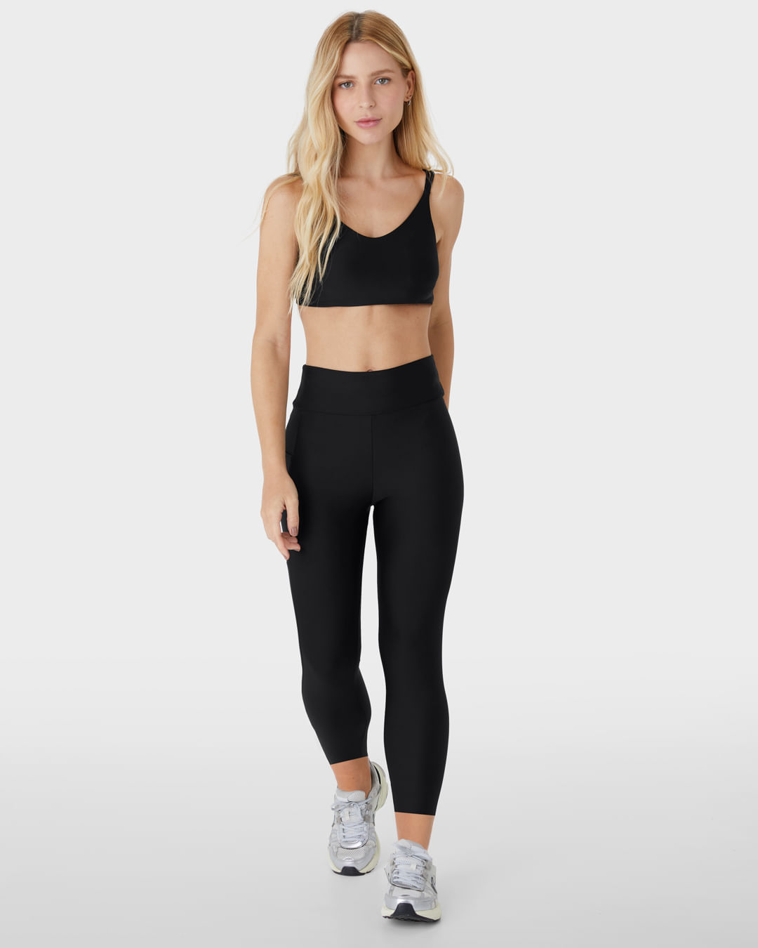 Top Strappy Esportivo Decote V Em Malha Com Proteção UV50+ - ENFIM