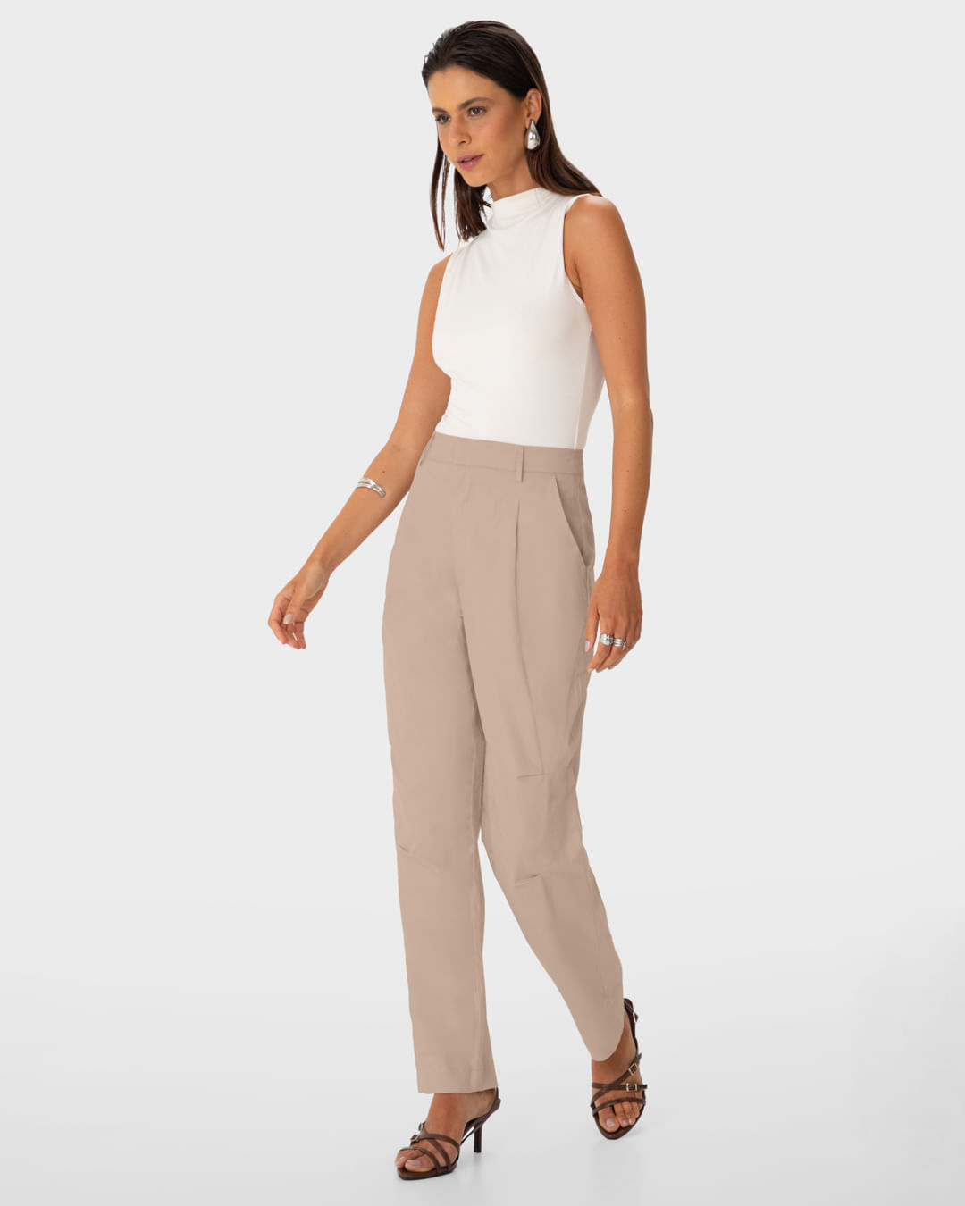 Calça Feminina Alfaiataria Pregas Em Tecido Peletizado - ENFIM - Imagem 7