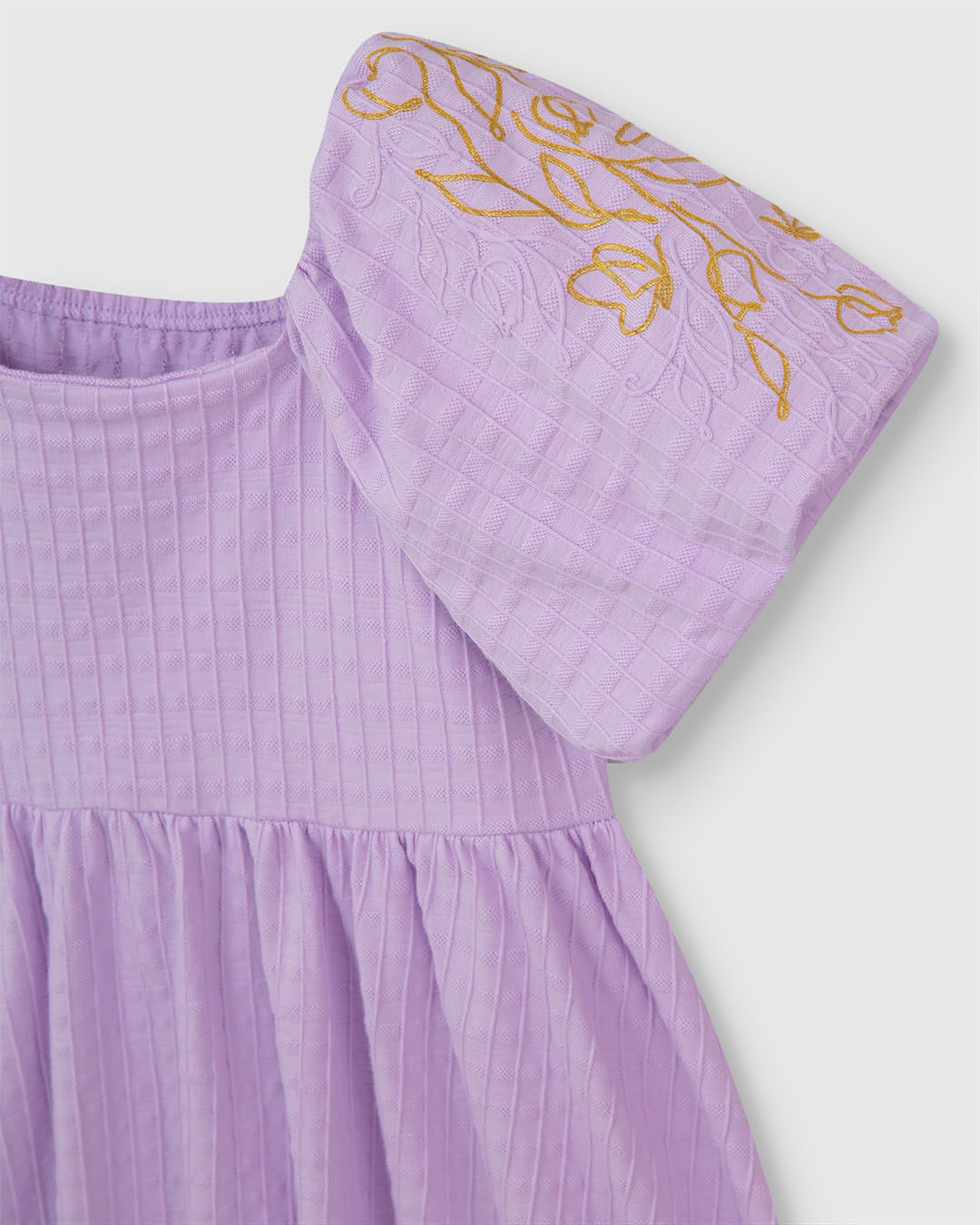 Vestido Menina Estampa Metalizada Na Manga Em Malha Texturizada - Carinhoso - Imagem 15