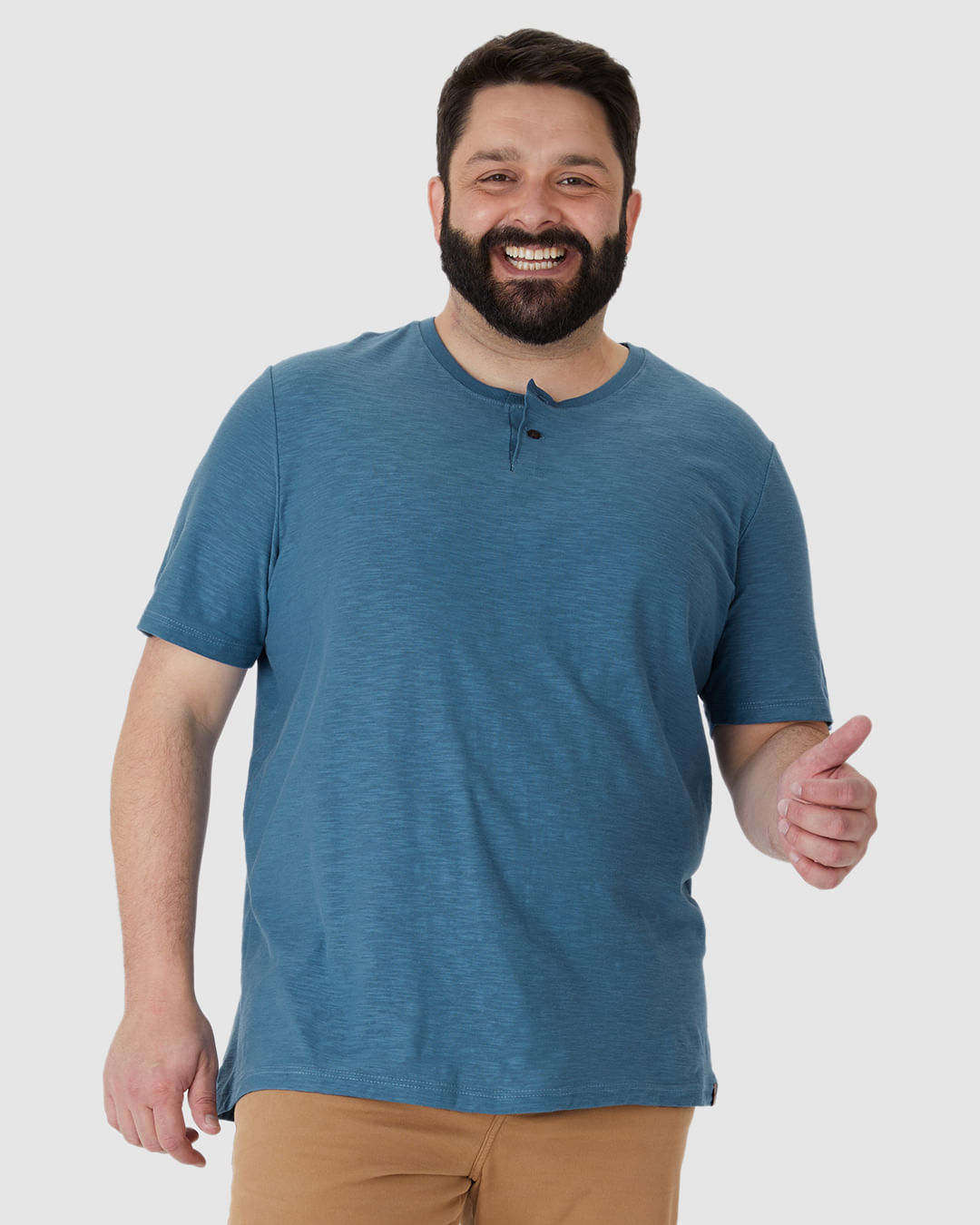 Camiseta Masculina Plus Size Peitilho Frontal Botões Em Malha Rajada - Imagem 11