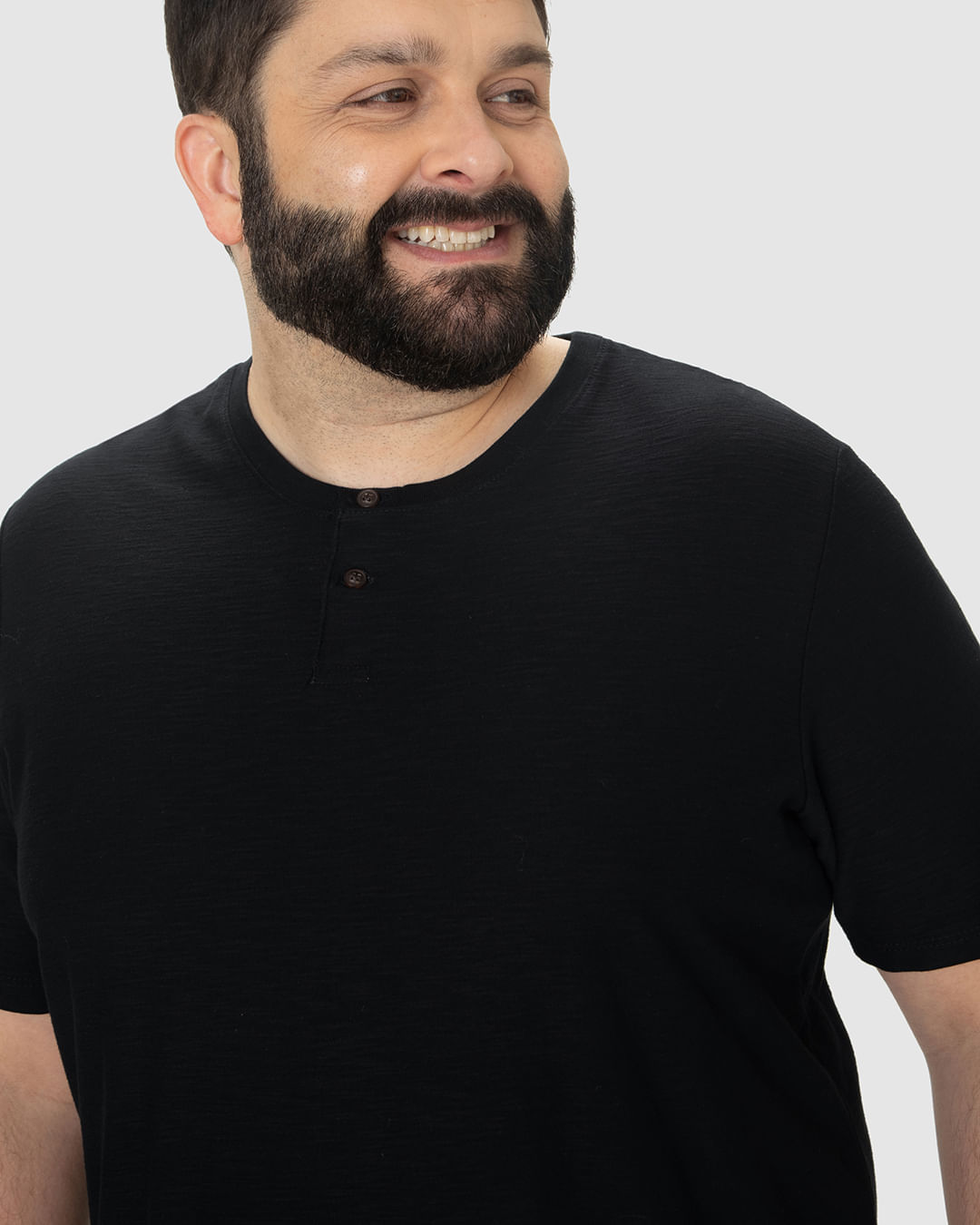 Camiseta Masculina Plus Size Peitilho Frontal Botões Em Malha Rajada - Imagem 9