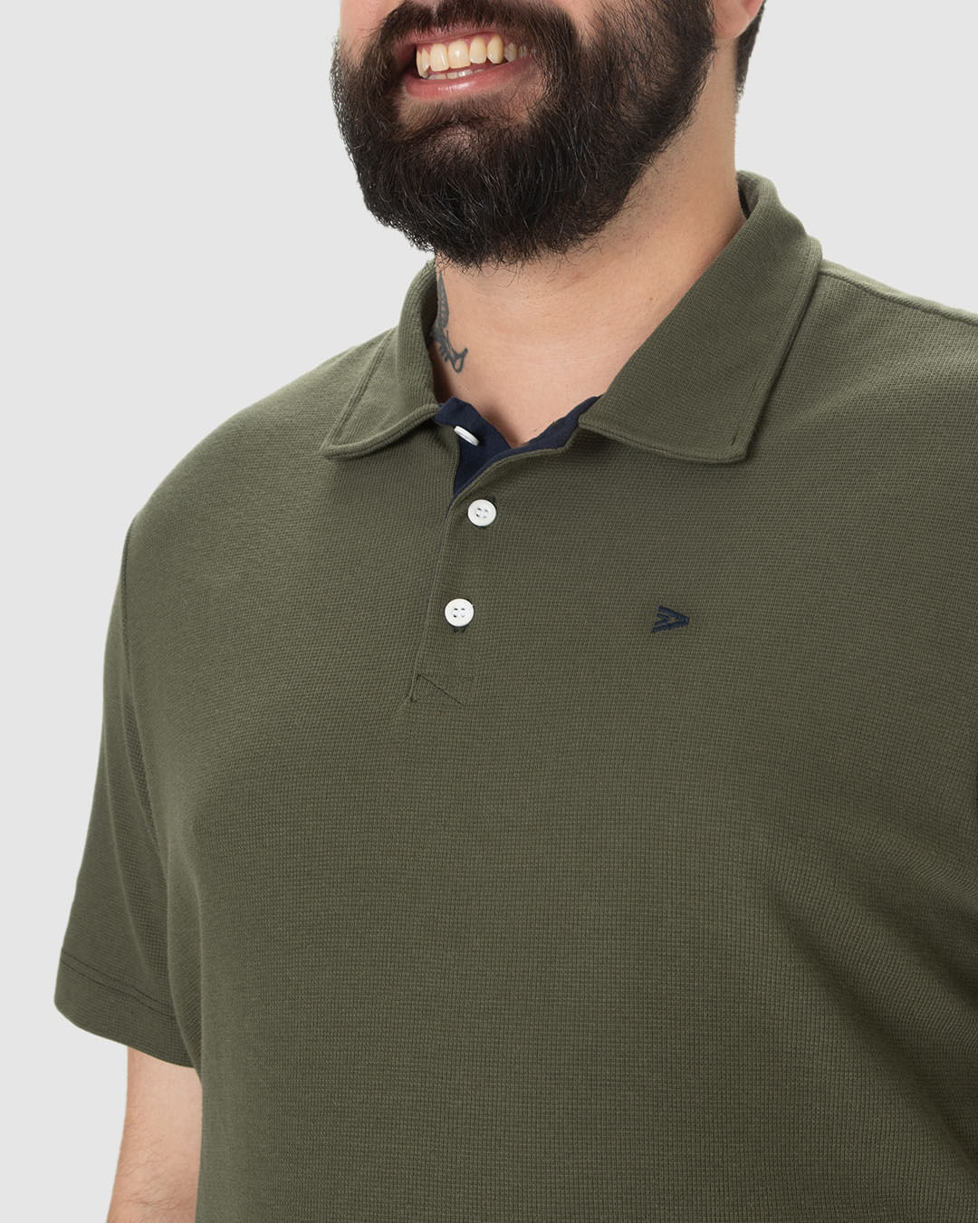 Camisa Polo Masculina Plus Size Bordado Frontal Em Malha Texturizada - Imagem 23