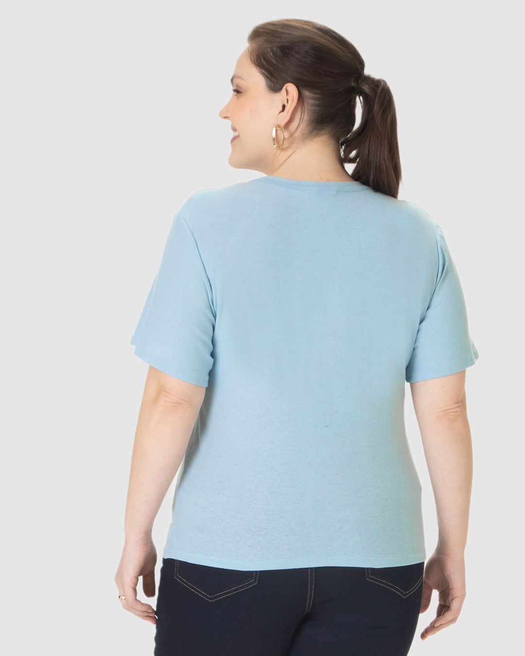 Blusa Básica Feminina Plus Size Decote V Manga Curta Em Malha Linho - Imagem 15