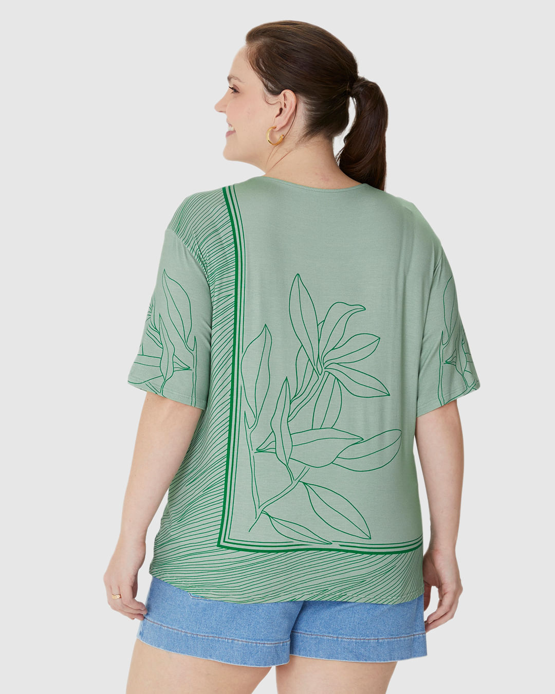 Blusa Feminina Plus Size Ampla Estampa Folhagem Em Viscose Stretch - Imagem 6