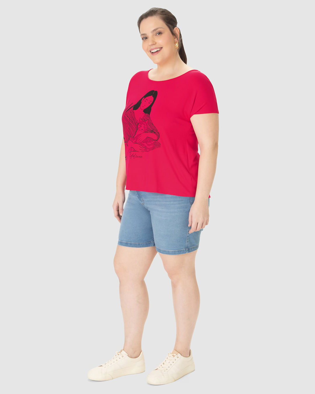 Camiseta Feminina Plus Size Ilustração Aconchegante Em Viscose Stretch - Imagem 22