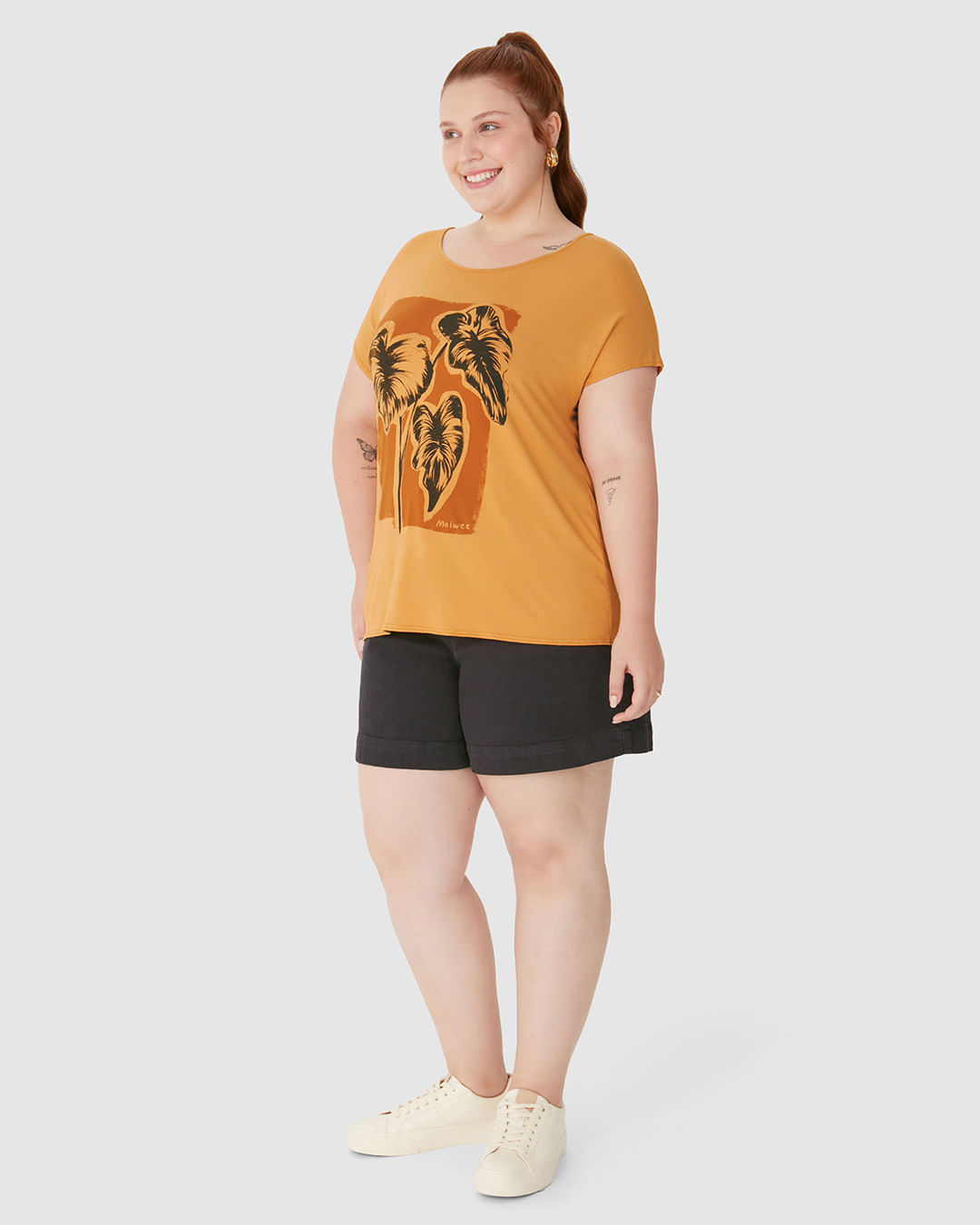 Camiseta Feminina Plus Size Ilustração Folhagem Planta Em Viscose Stretch - Imagem 12