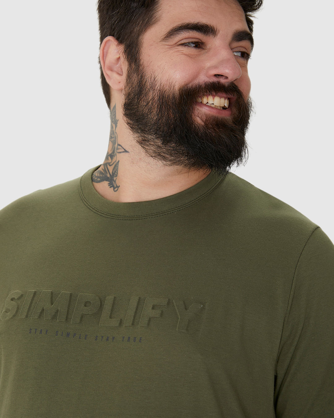 Camiseta Masculina Plus Size Estampa Alto Relevo Simplify Em Algodão - Imagem 18