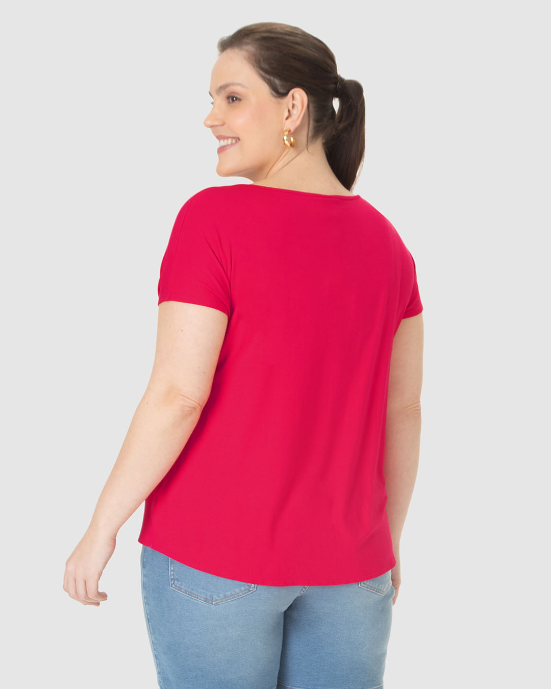 Camiseta Feminina Plus Size Ilustração Aconchegante Em Viscose Stretch - Imagem 15