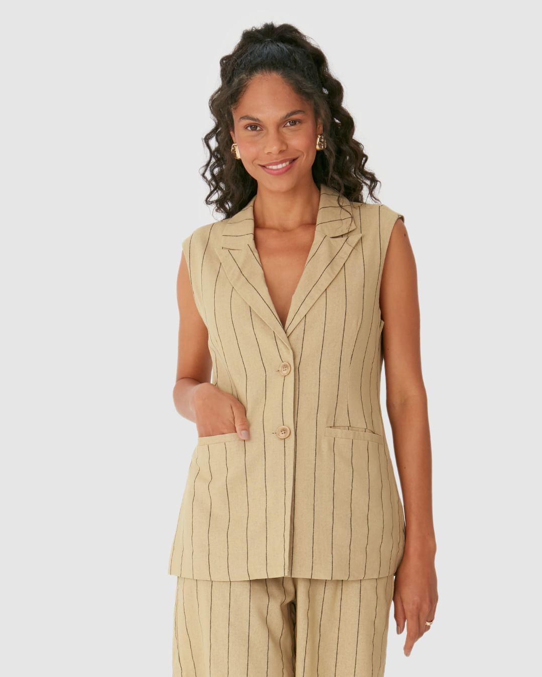 Colete Alongado Feminino Alfaiataria Listrado Em Viscolinho - Imagem 11