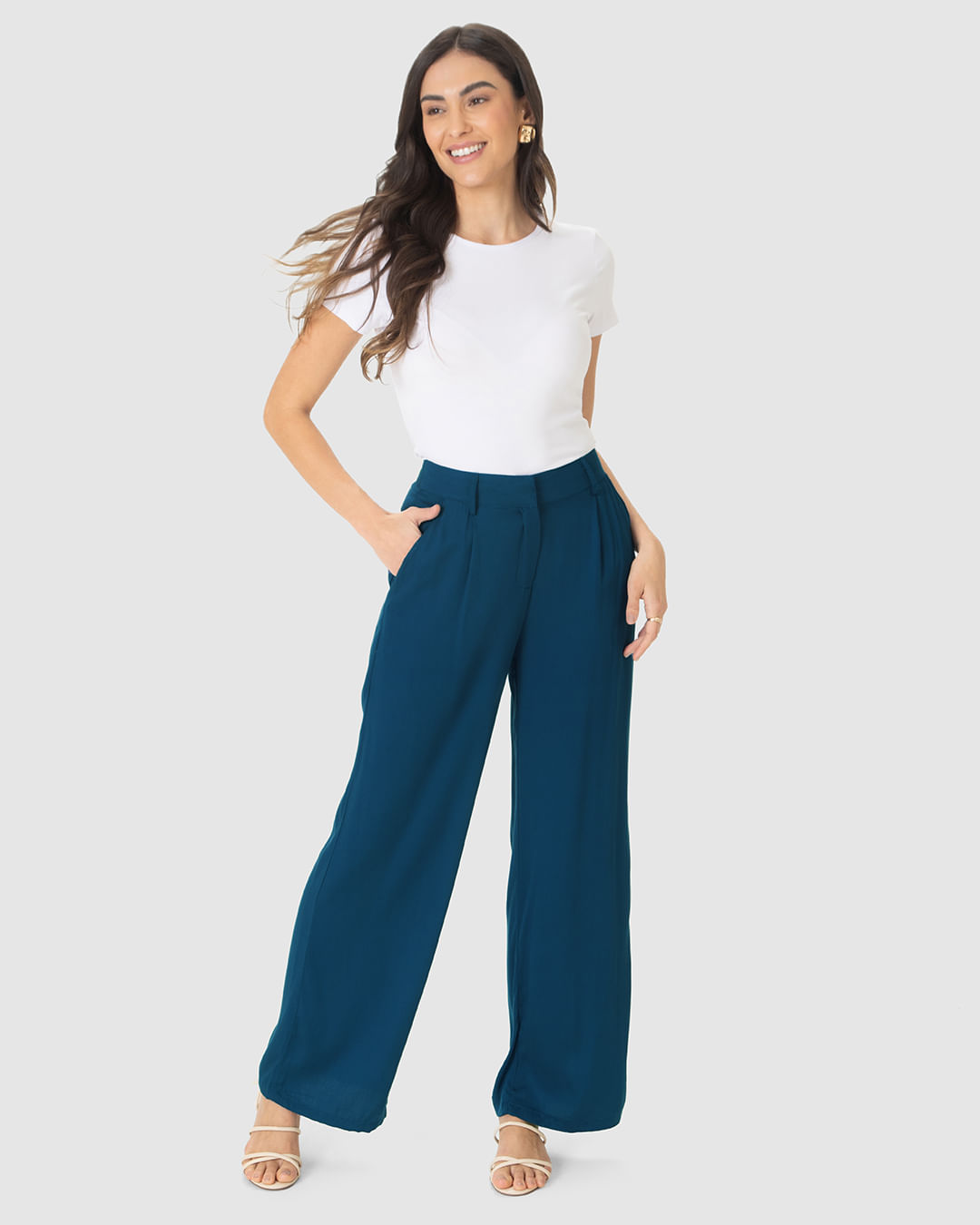 Calça Reta Feminina Bolso Faca Em Viscose Sarjada - Imagem 14