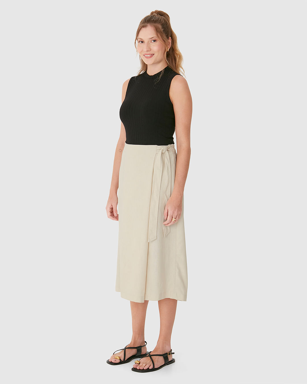 Calça Pantacourt Feminina Cós Amarração Em Viscolinho - Imagem 2