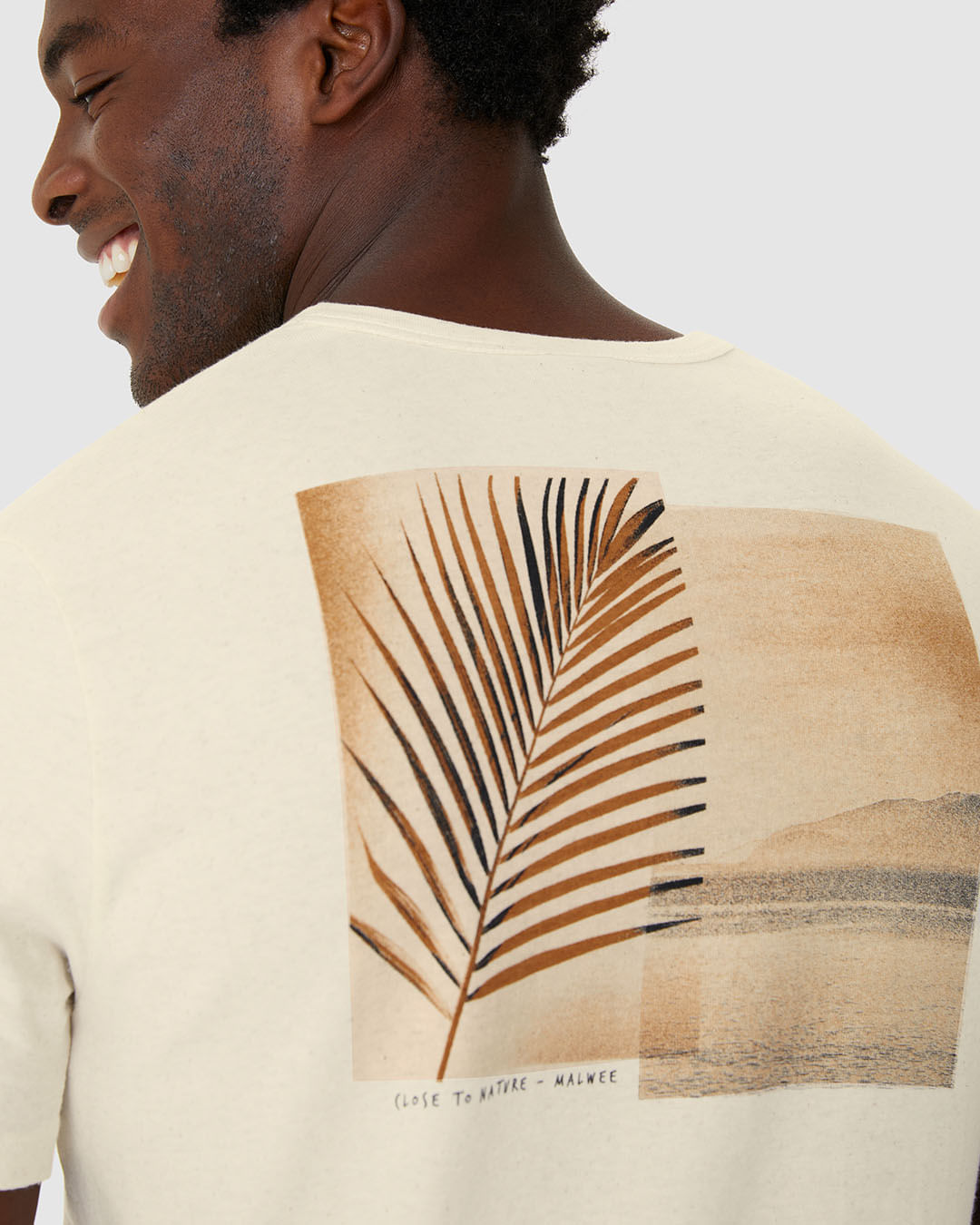 Camiseta Masculina Estampa Frontal E Costas Em Malha Linho - Imagem 15