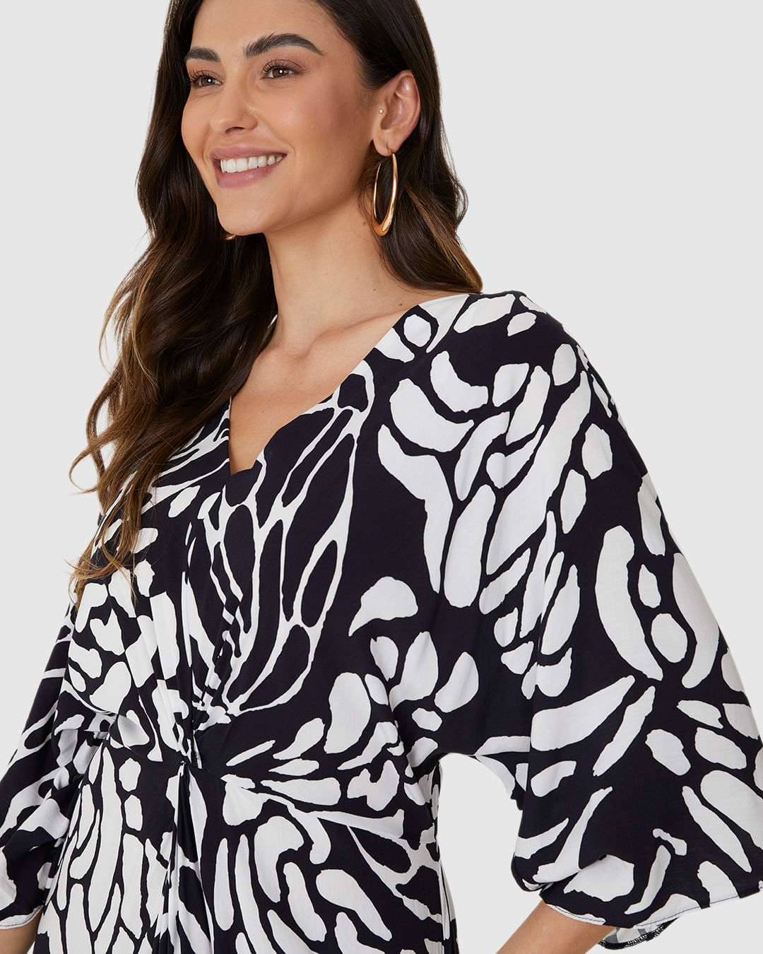 Vestido Midi Feminino Estampado Decote V Torção Frontal Em Viscose - Imagem 8