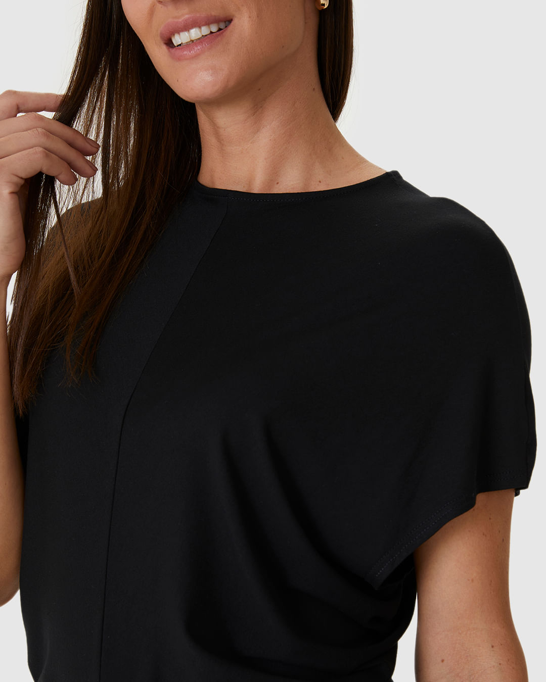 Blusa Ampla Feminina Decote Redondo Em Viscose Stretch - Imagem 8