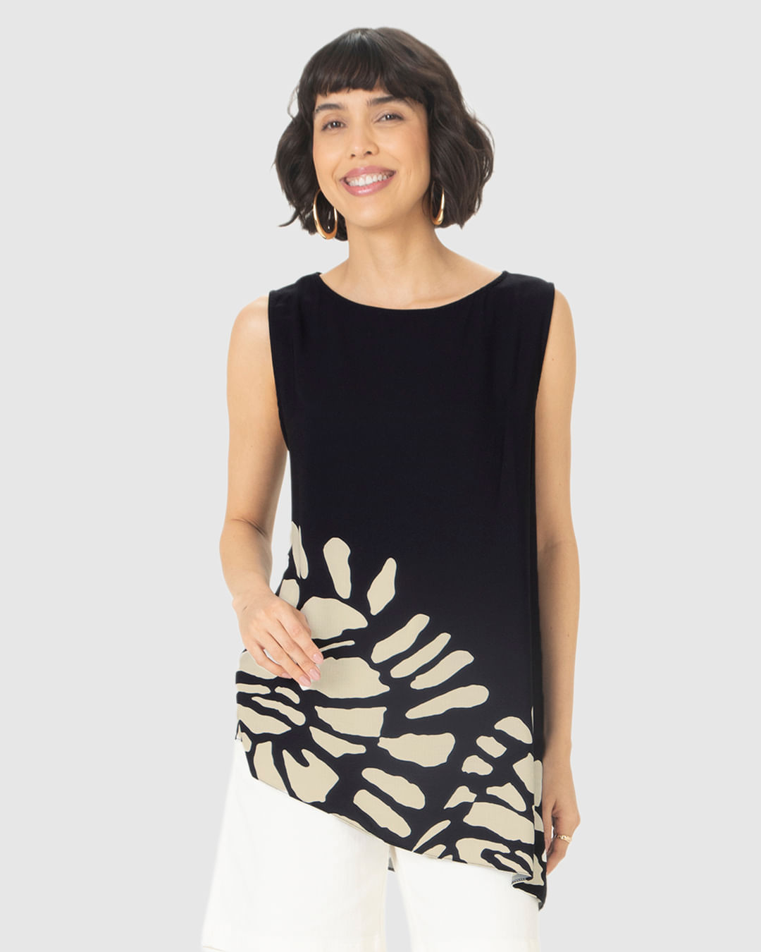 Regata Feminina Estampada Assimétrica Em Viscose - Imagem 4