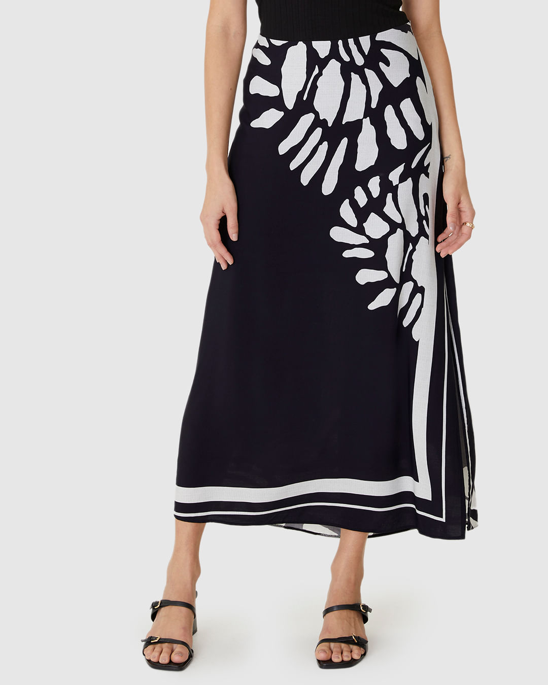 Saia Midi Feminina Estampada Fenda Lateral Em Viscose - Imagem 5