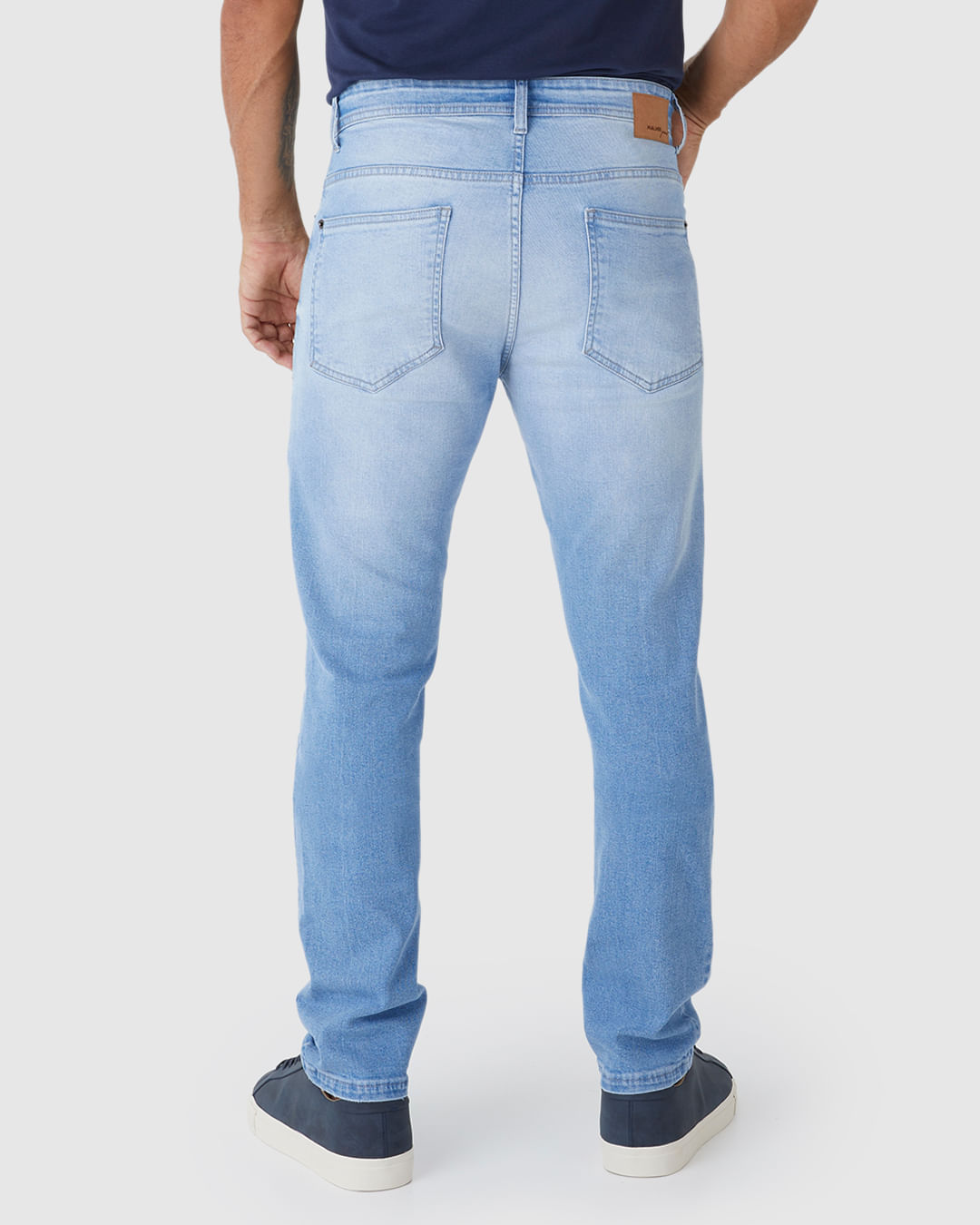 Calça Masculina Slim Cintura Média Em Jeans Com Elastano - Imagem 10