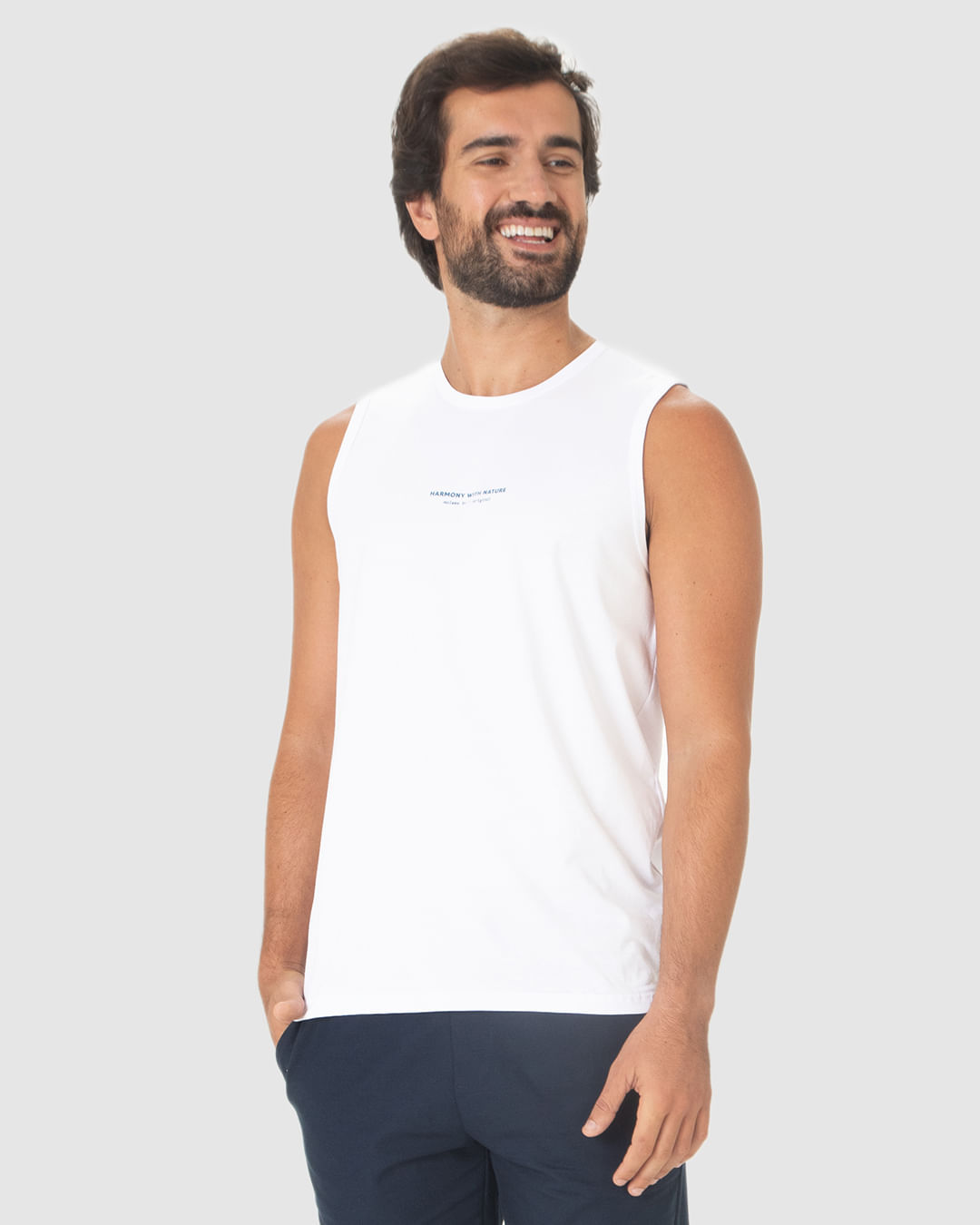 Regata Masculina Regular Estampa Frontal Em Algodão - Imagem 21