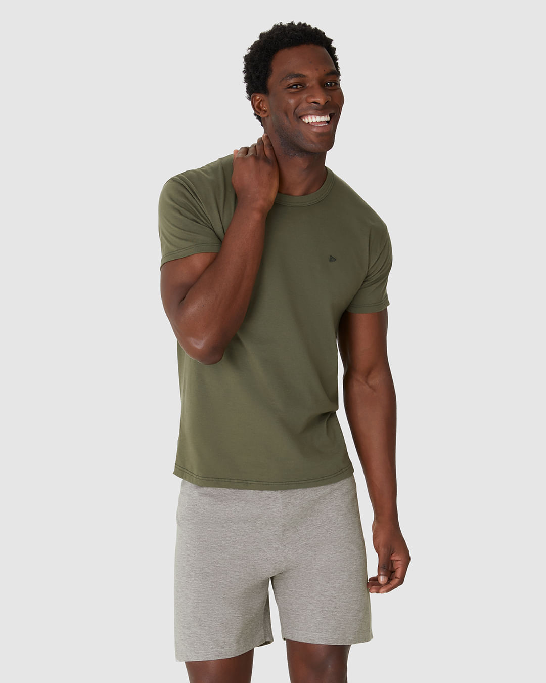 Pijama Curto Masculino Camiseta Bordado Peitoral Em Algodão - Imagem 7